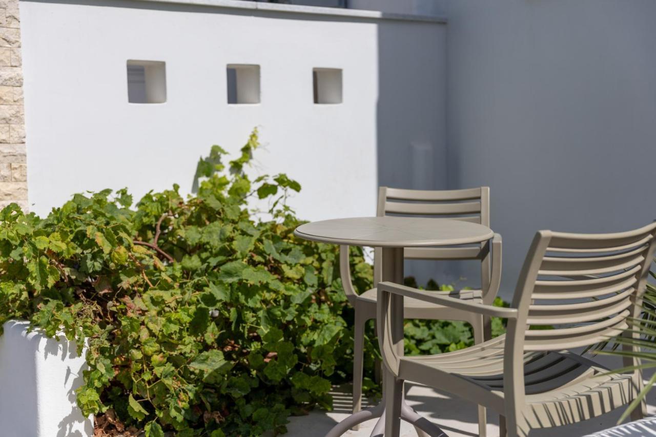 Ampelos Plaka Exteriér fotografie